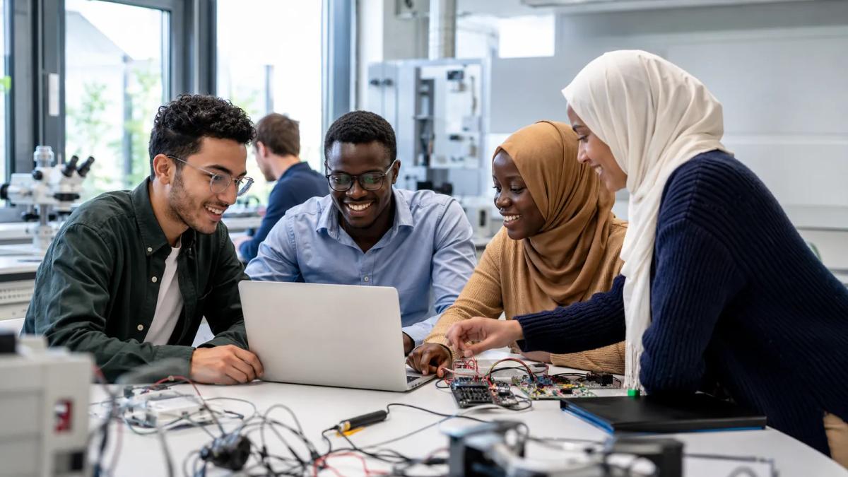 ادرس في ألمانيا مجانًا: منحة DAAD الممولة بالكامل لطلاب ماجستير تخصصات STEM